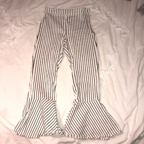 White and black striped pants - Picture 1 of 1